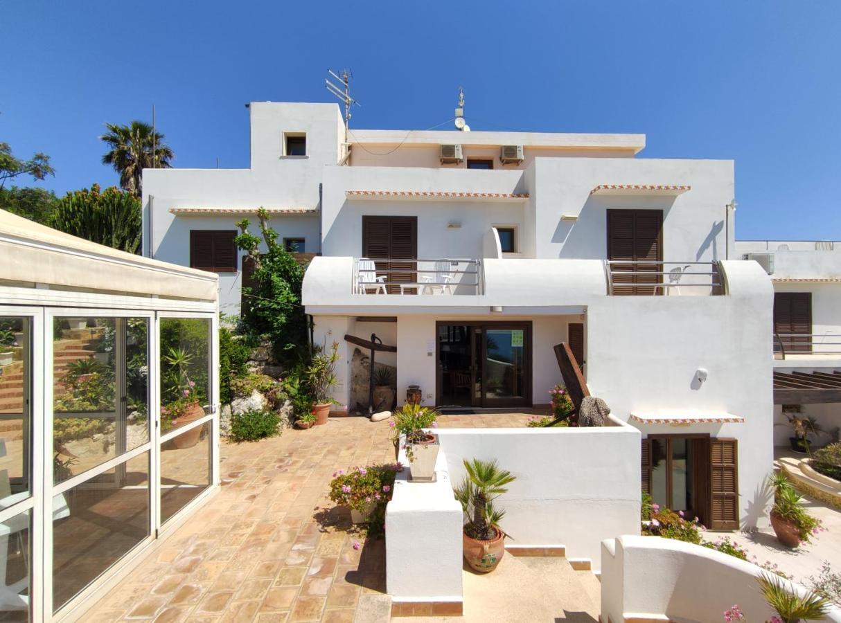 La Rosa Sul Mare Aparthotel Syracuse Ngoại thất bức ảnh
